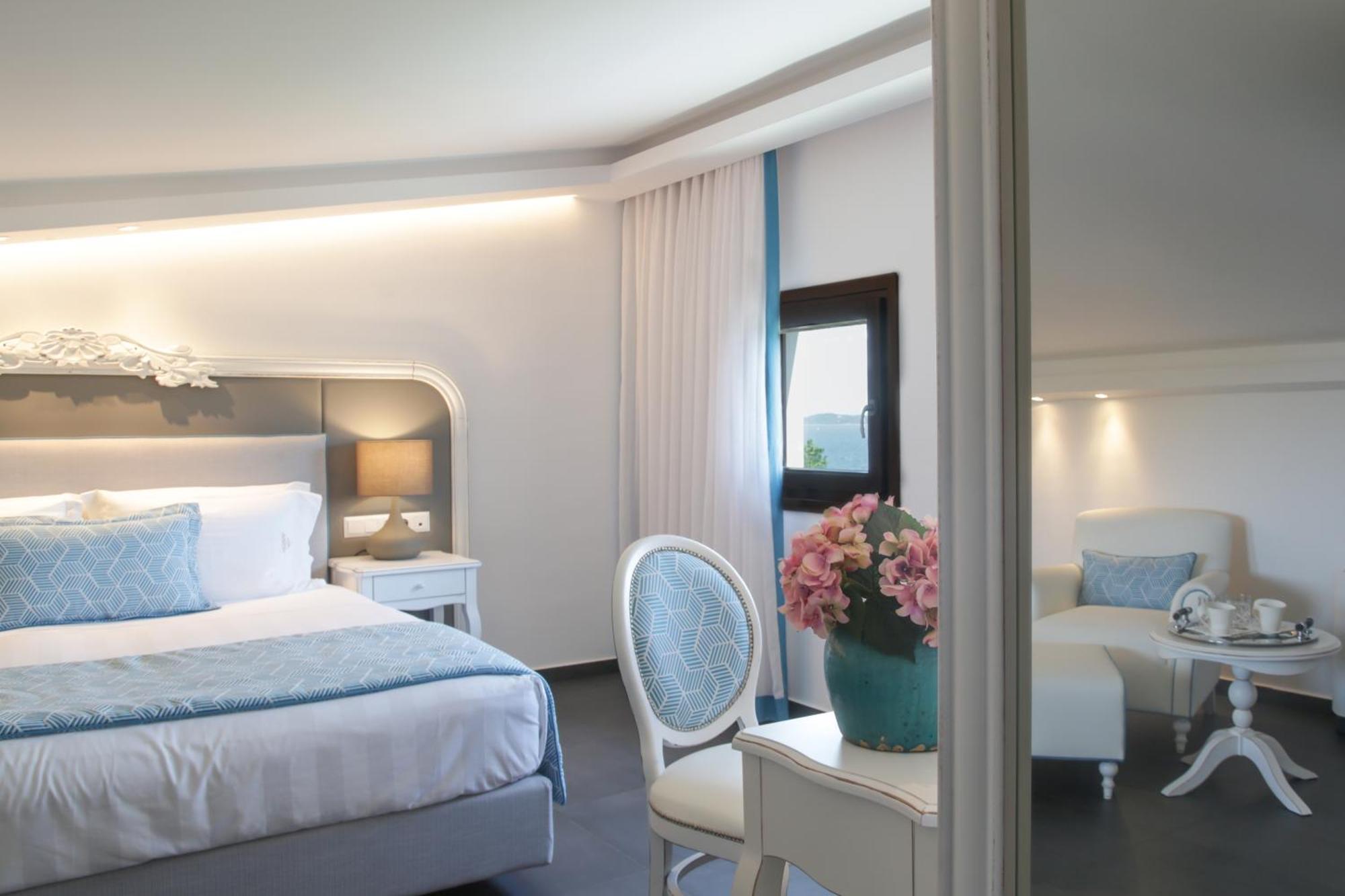 Avaton Luxury Beach Resort - Relais & Chateaux أُرانّوبولي المظهر الخارجي الصورة